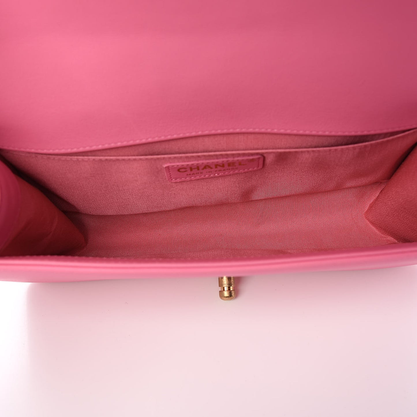 Lambskin Quilted Medium Boy Flap Pink