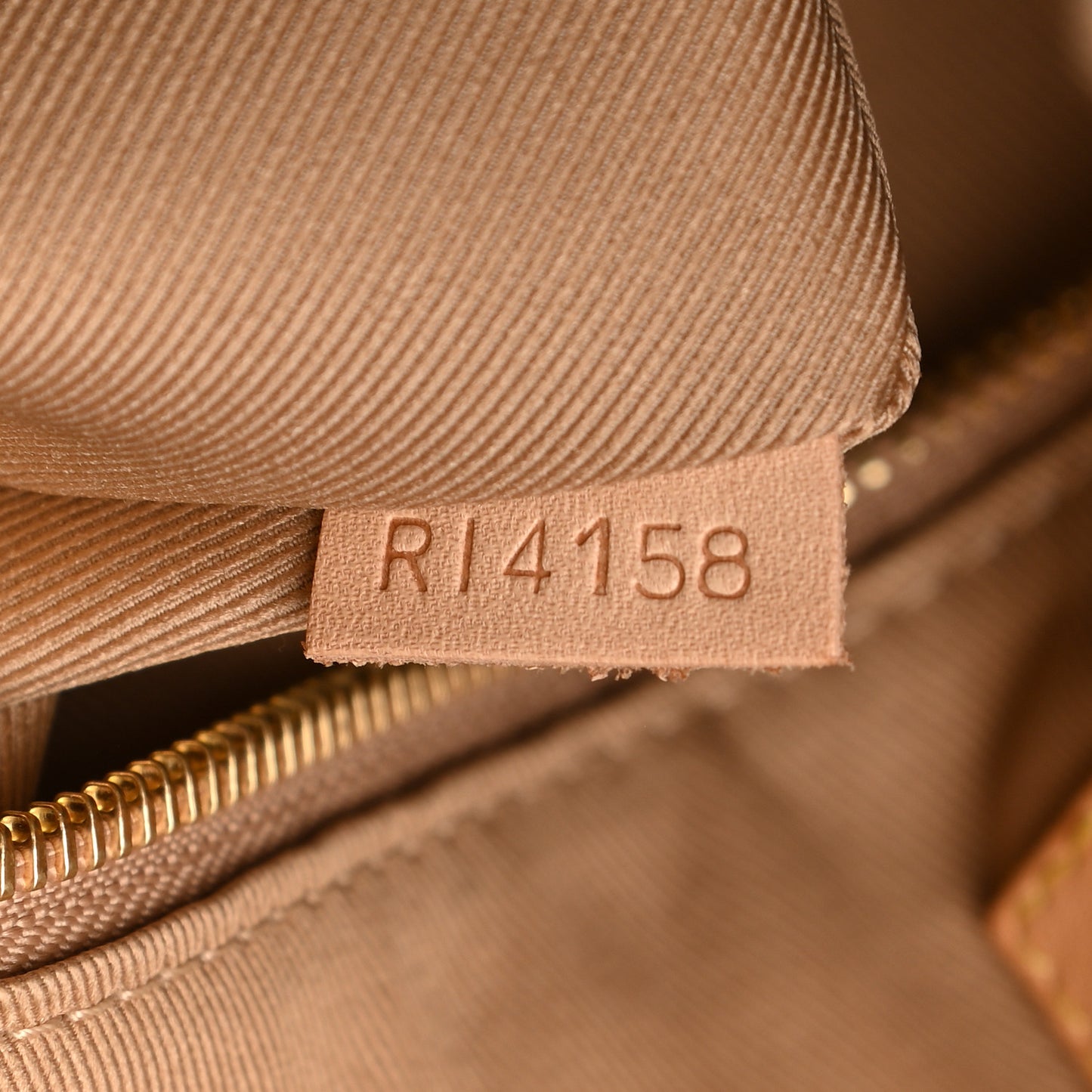 Monogram Graceful MM