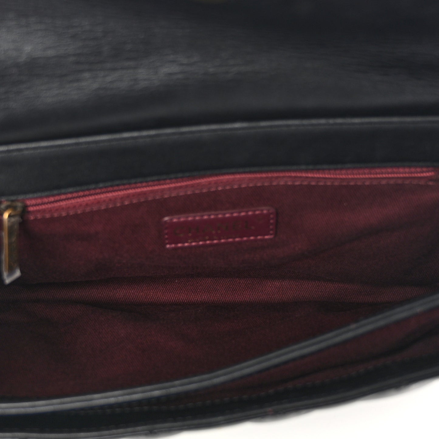 Calfskin Quilted Large Perfect Edge Flap Black
