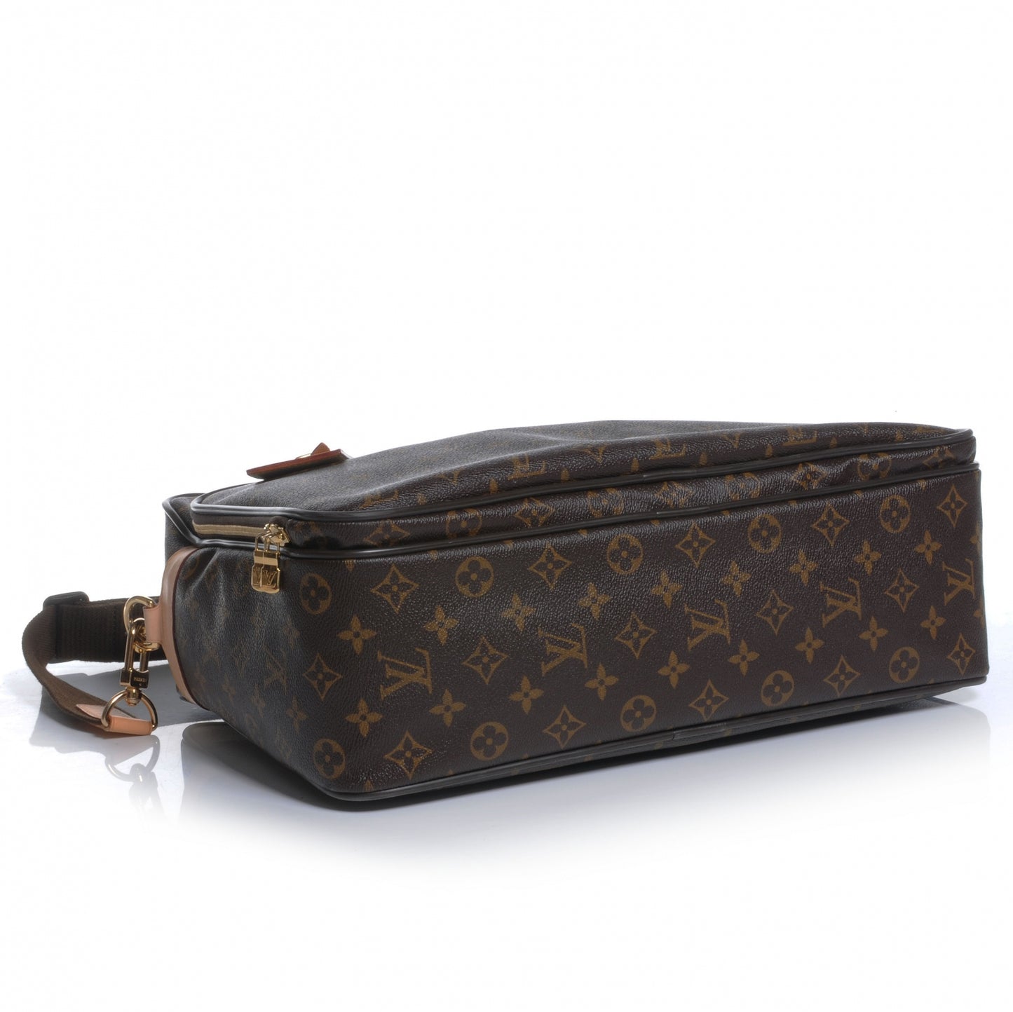 Monogram Icare Travel