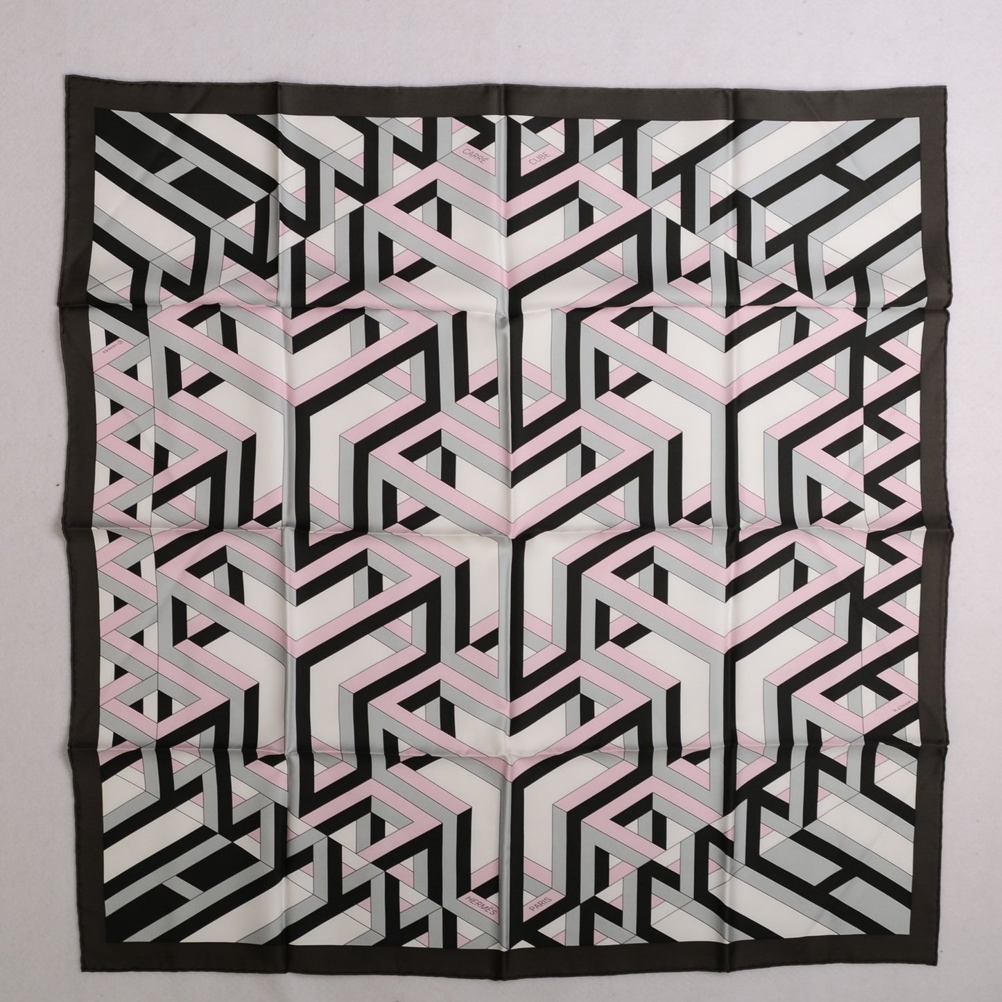 Silk Carre Cube Scarf 90 Anthracite White Rose Pale