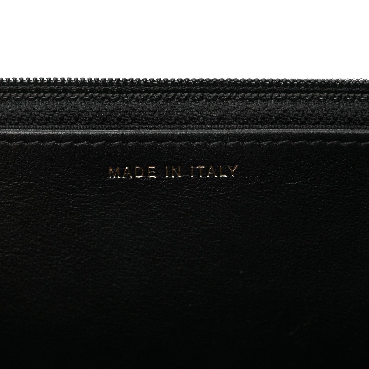 Caviar Quilted CC Filigree Wallet On Chain WOC Black