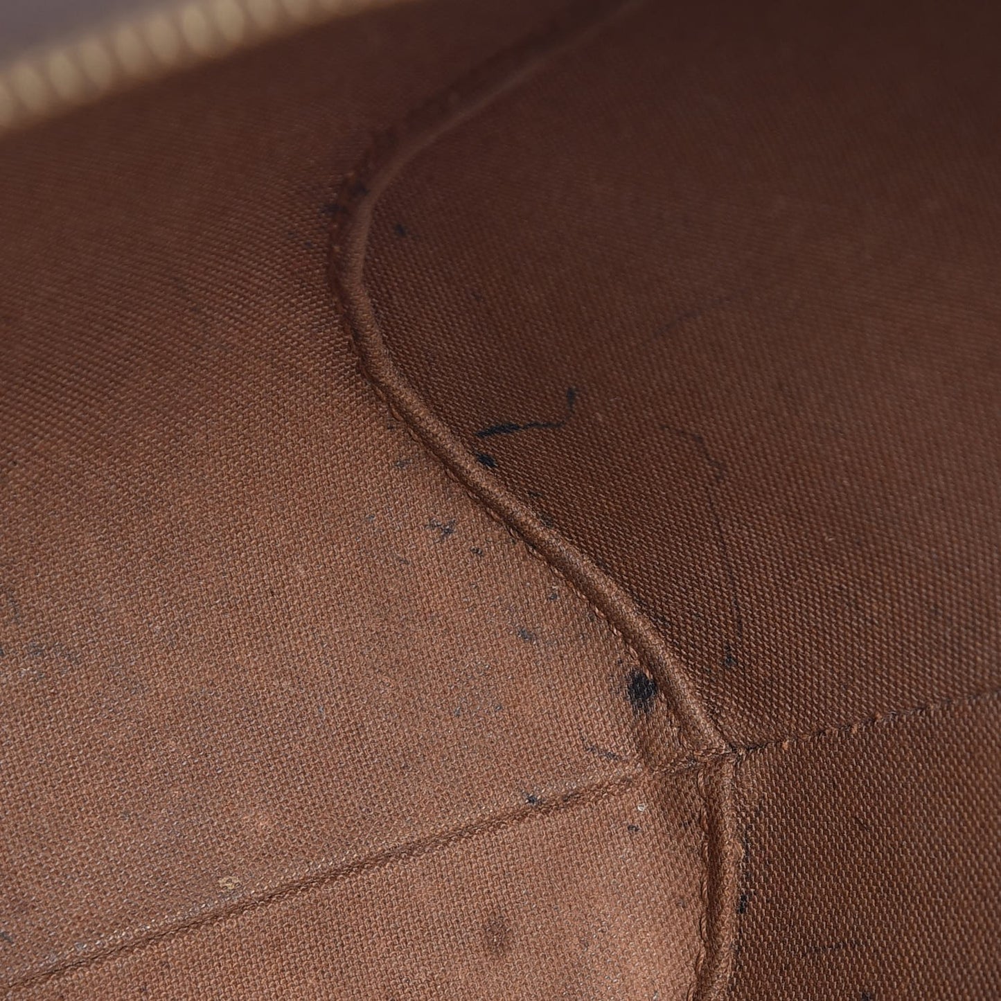 Monogram Ellipse PM