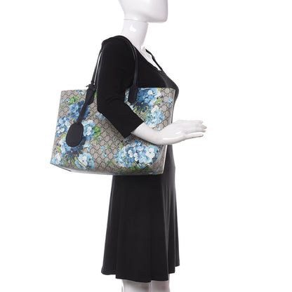 Gucci GG Supreme Monogram Blooms Medium Reversible Tote Beige Blue Navy 2 of 9