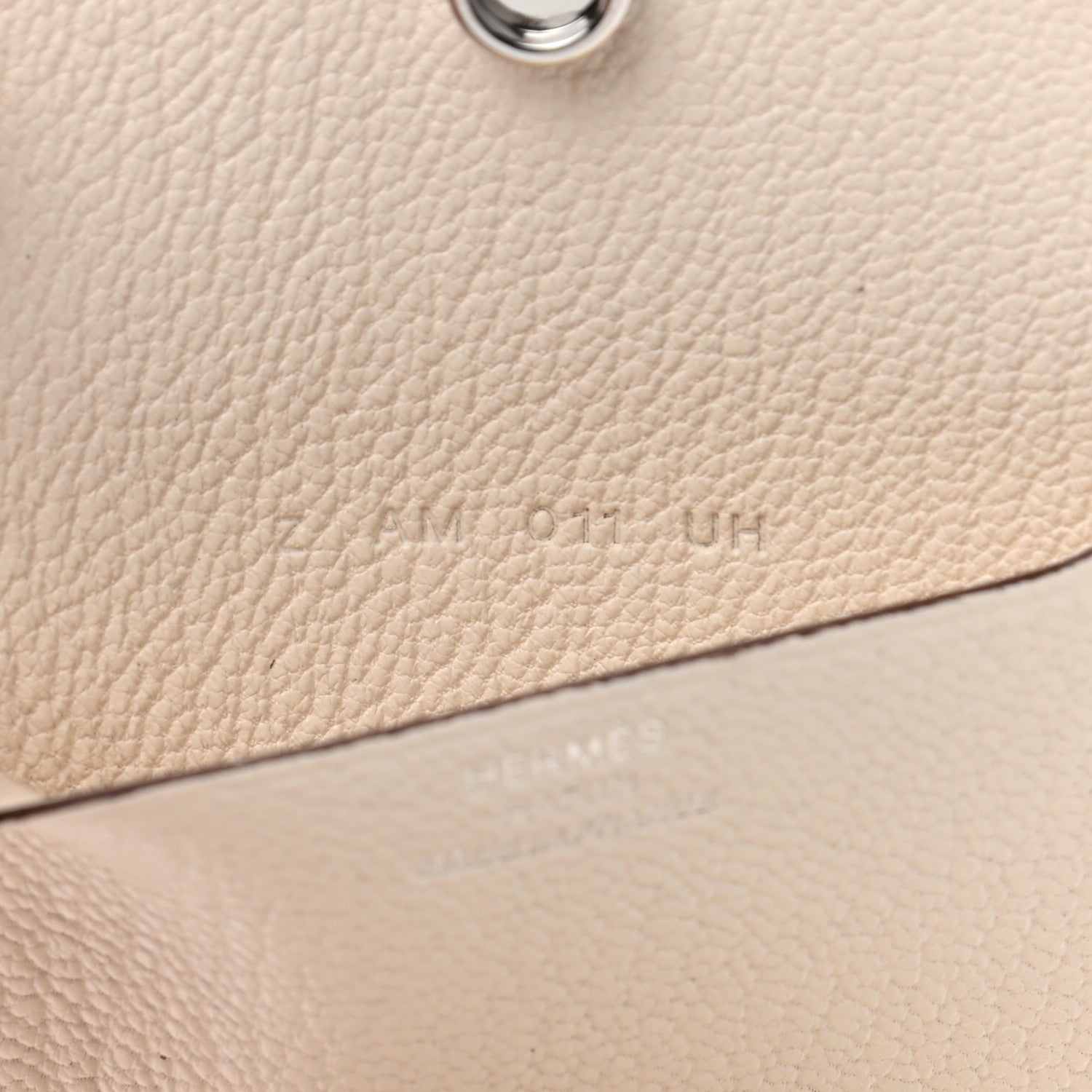Hermes Chevre Mysore In-The-Loop Wink Card Holder Nata Jaune Bourgeon Cuivre 7 of 7