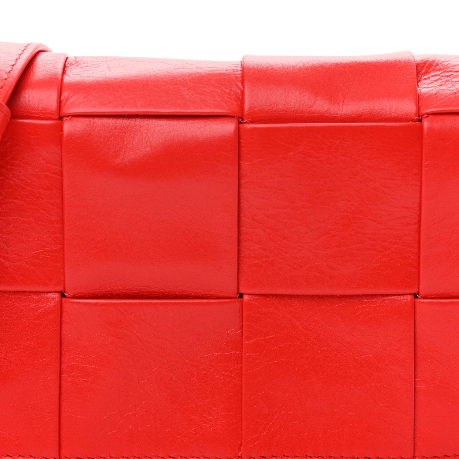 Bottega Veneta Paper Calfskin Maxi Intreccio The Belt Cassette Bag Bright Red 7 of 10
