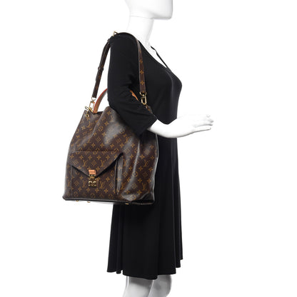 Louis Vuitton Monogram Metis 2 of 10