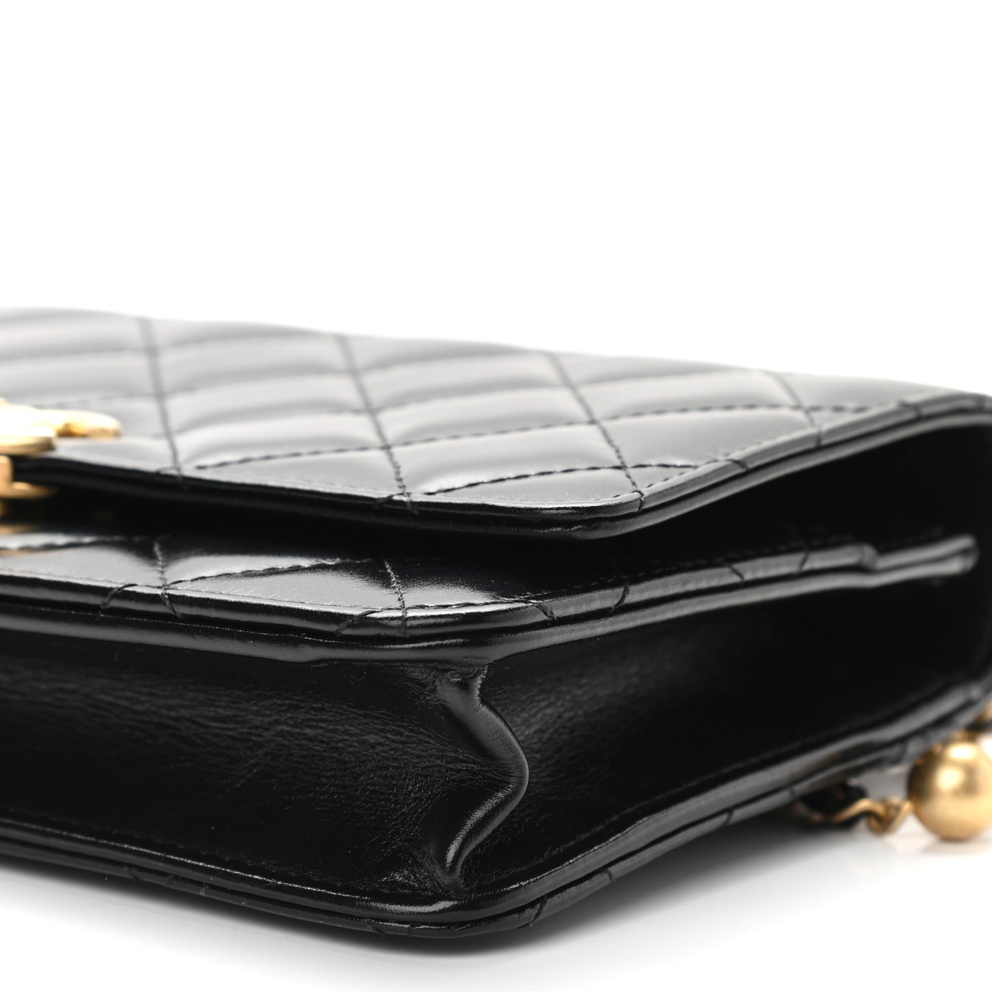 Calfskin Quilted Perfect Fit Wallet On Chain WOC Black