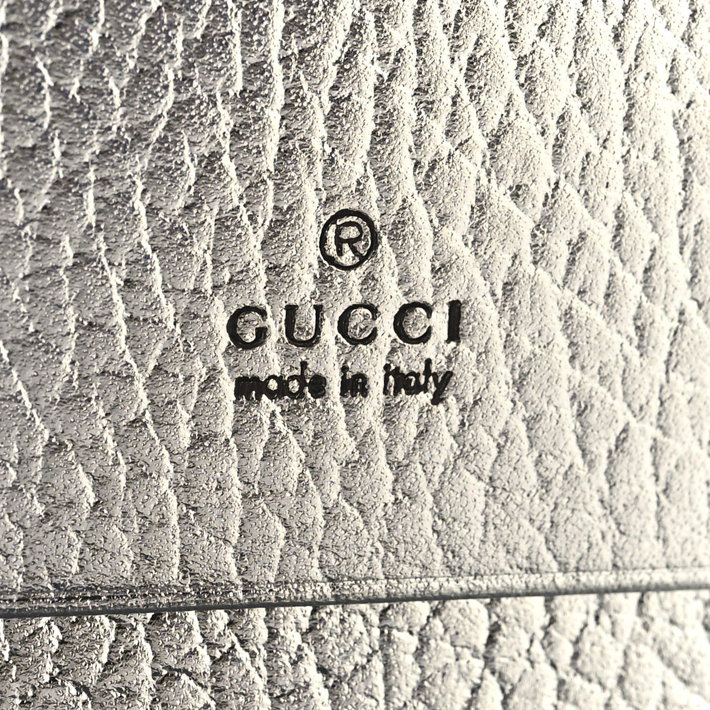 Metallic Calfskin GG Marmont Card Case Silver