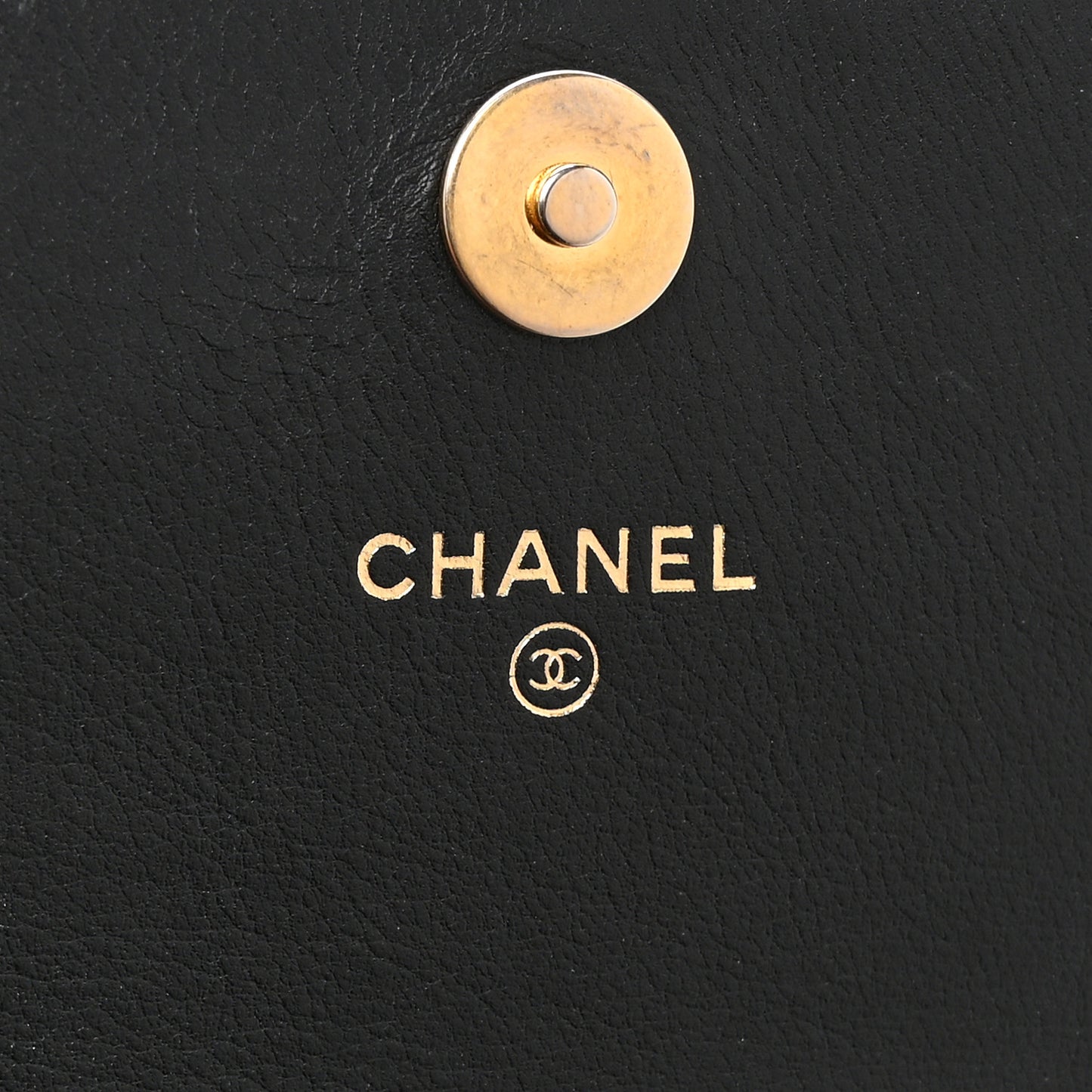 Calfskin Quilted Enchained Wallet On Chain WOC Black