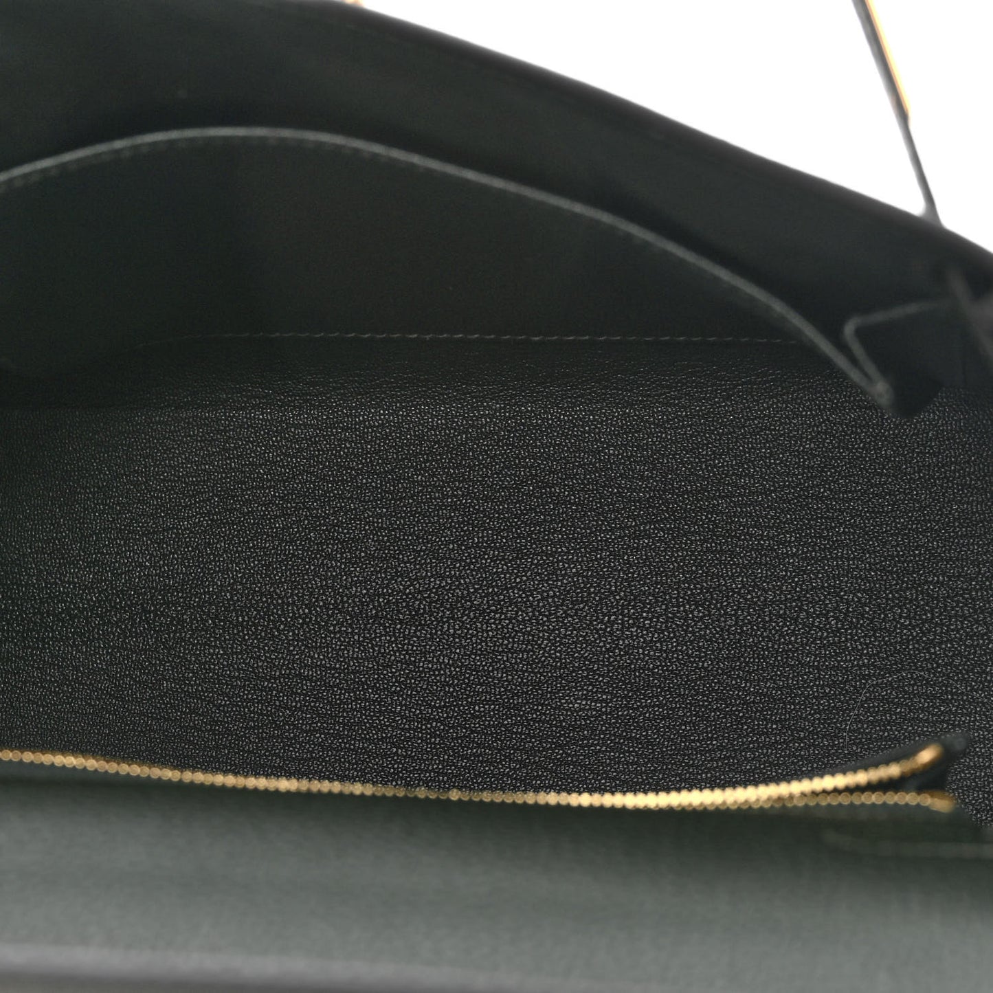 Togo Kelly Retourne 25 Vert Cypress