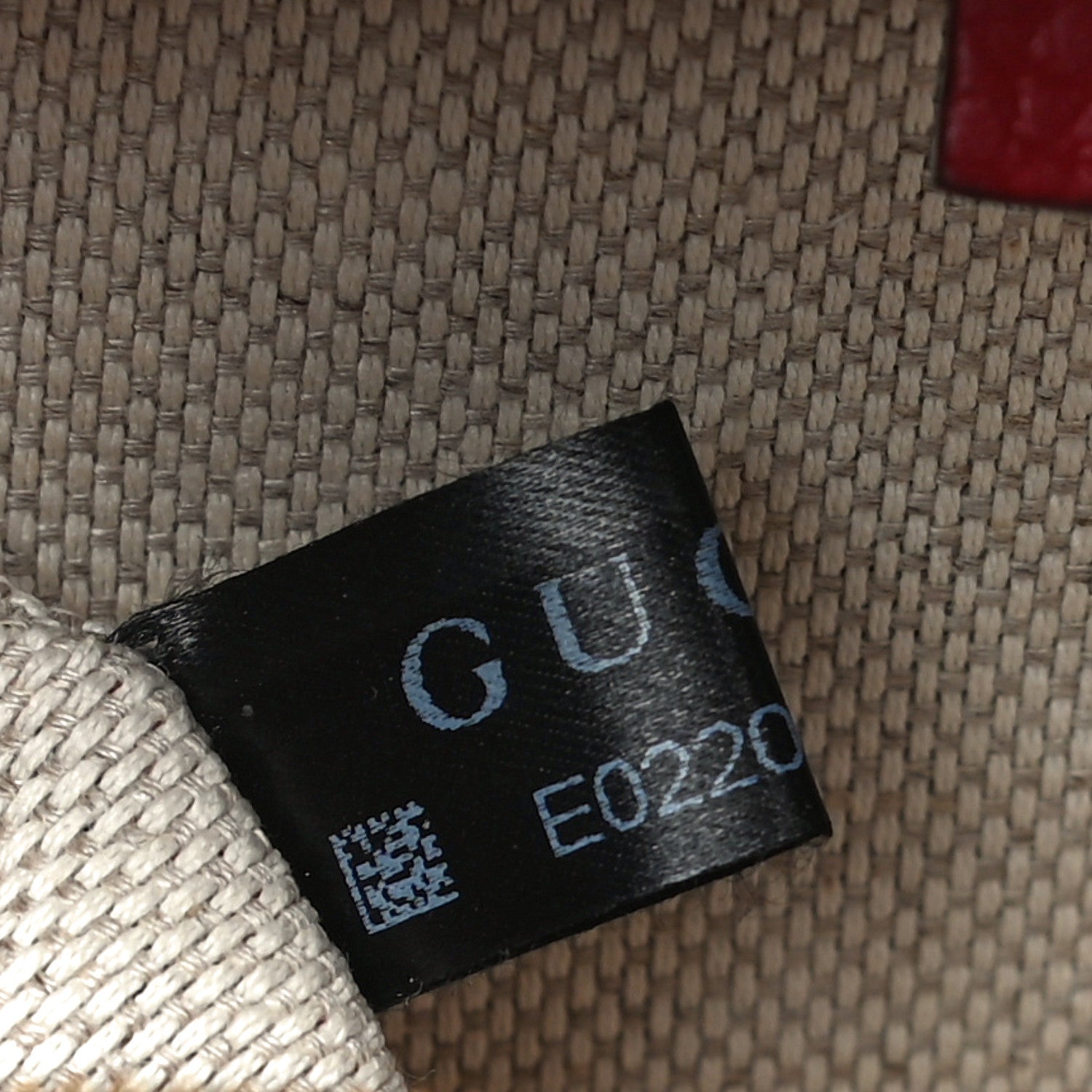 Gucci Pebbled Calfskin Small Soho Disco Bag Tabasco Red 9 of 13