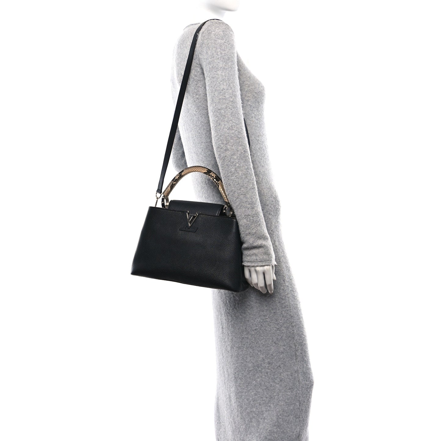 Taurillon Snakeskin Capucines PM Black