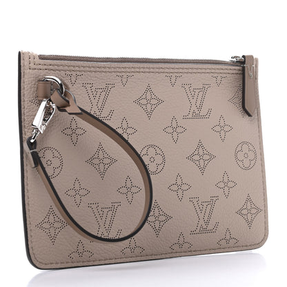 Louis Vuitton Mahina Girolata Zipped Pocket Galet 3 of 5
