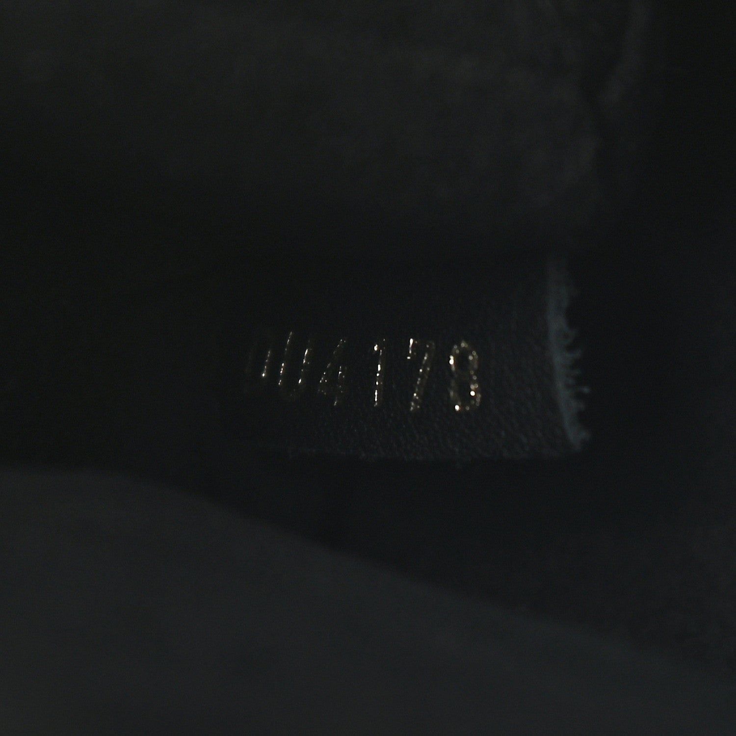 Louis Vuitton Monogram Locky BB Black 7 of 12
