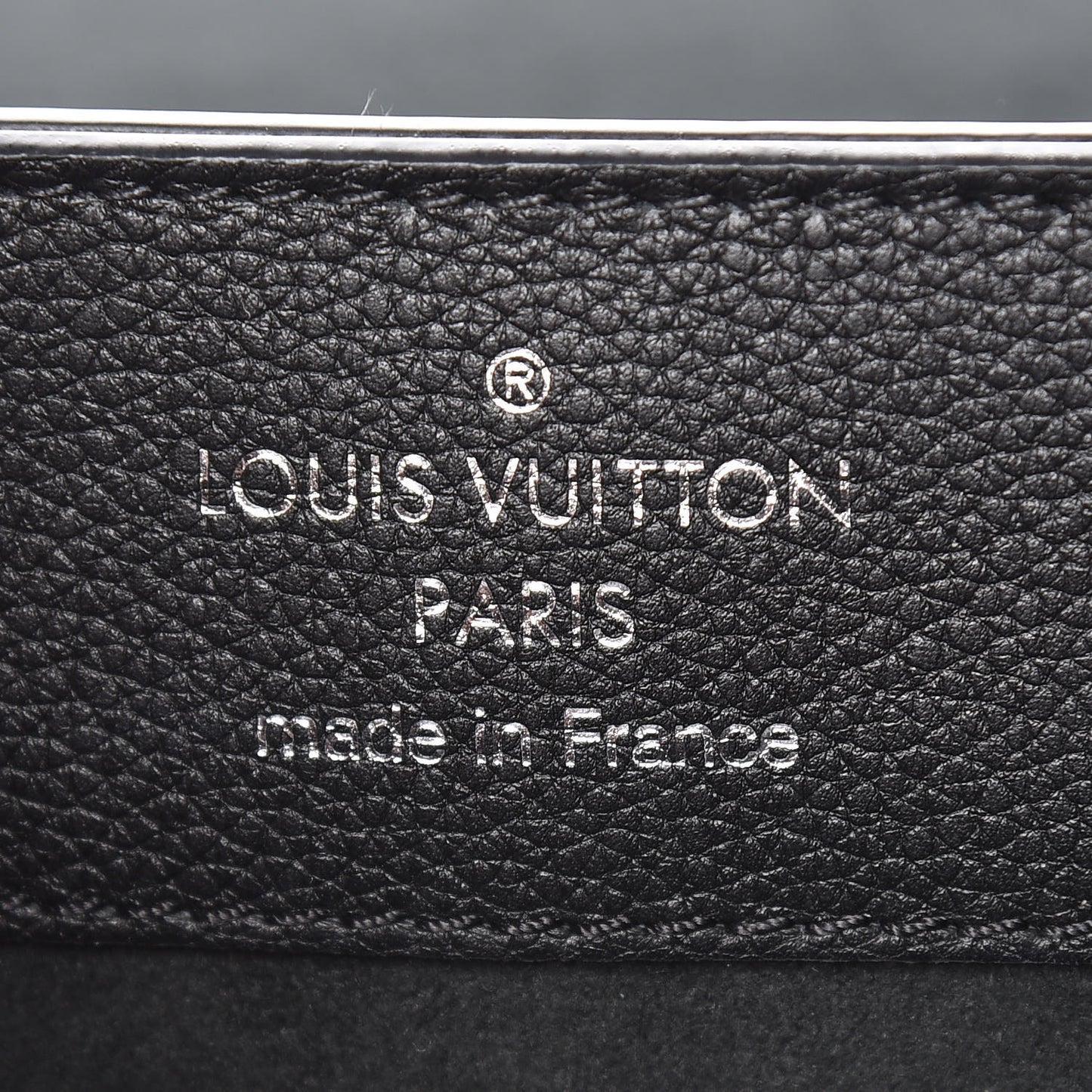 Soft Calfskin Lockme Ever Black