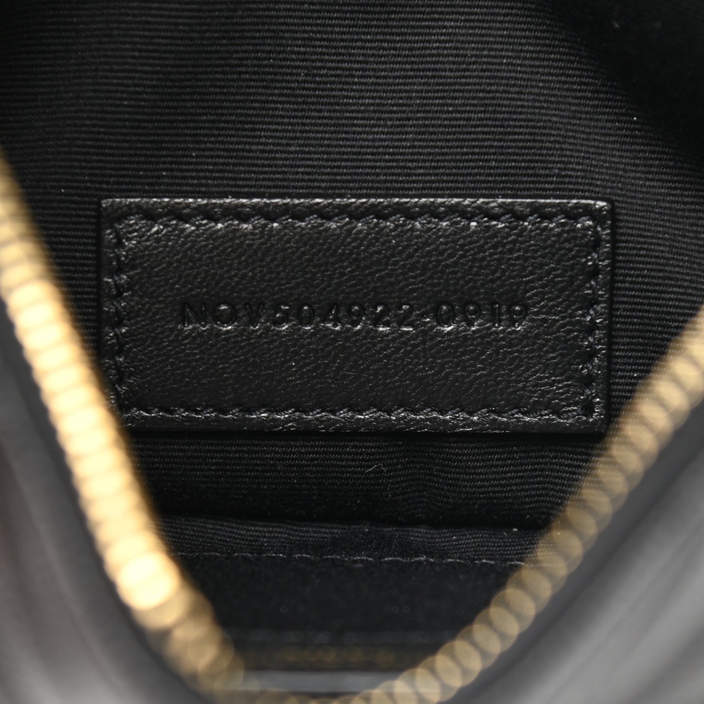 Grain De Poudre Chevron Monogram Bill Pouch Black