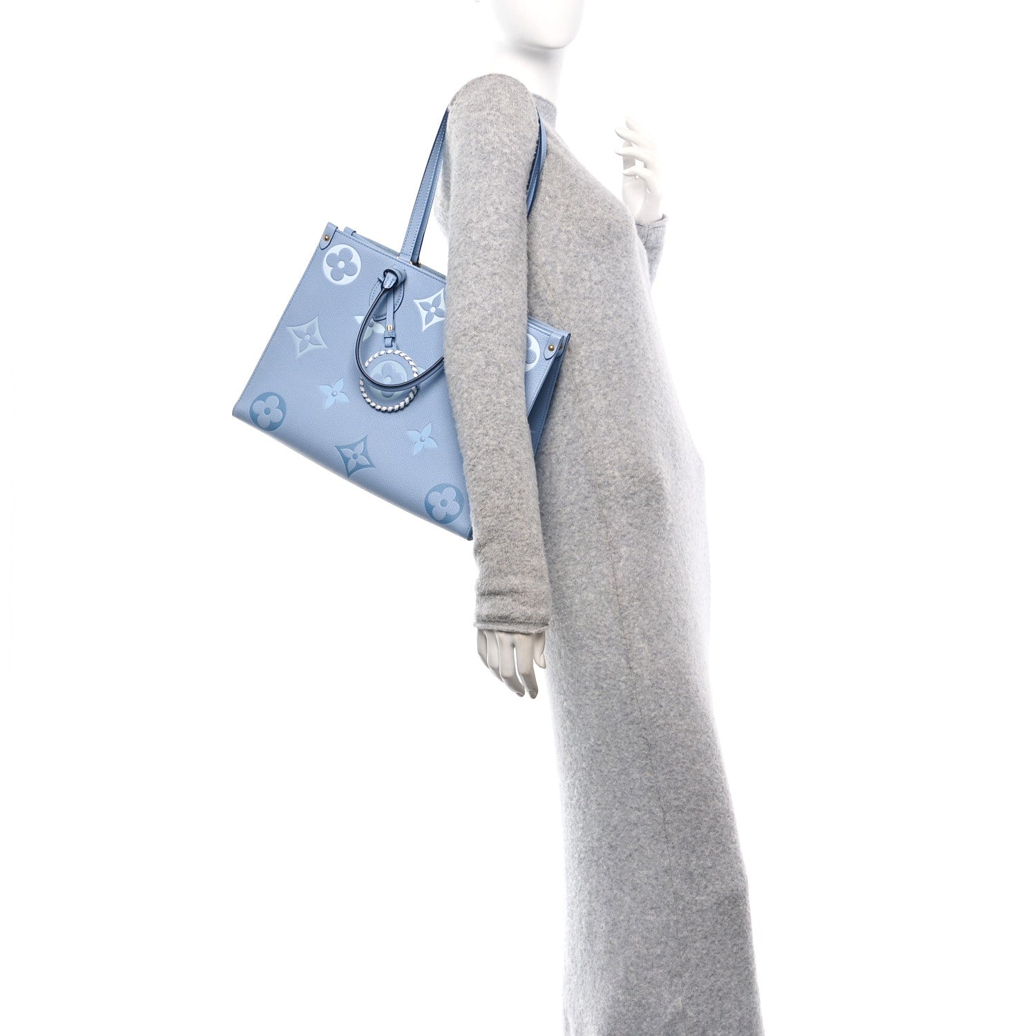 Louis Vuitton Empreinte Monogram Giant By The Pool Onthego MM Summer Blue 2 of 9