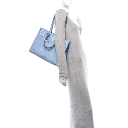 Louis Vuitton Empreinte Monogram Giant By The Pool Onthego MM Summer Blue 2 of 9