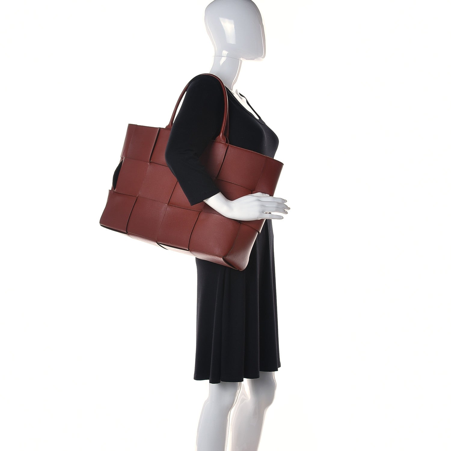 Bottega Veneta Nappa Maxi Intrecciato Mens Arco Tote Red Brown 2 of 12