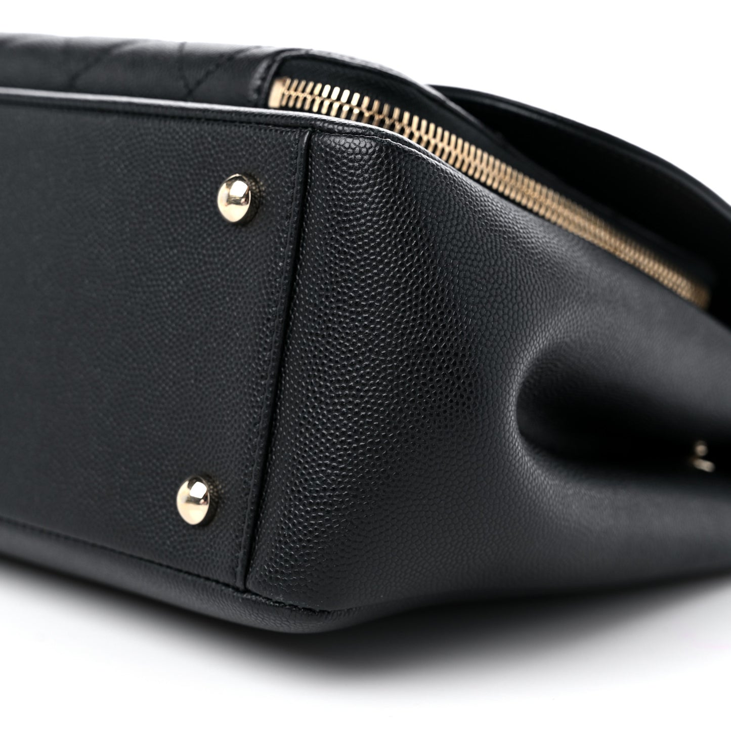 Caviar Quilted Large Business Affinity Flap Black