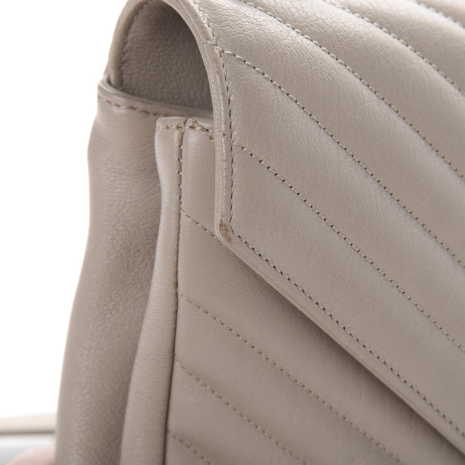 Saint Laurent Sheepskin Matelasse Chevron Monogram Medium College Bag Rose Antic 11 of 13