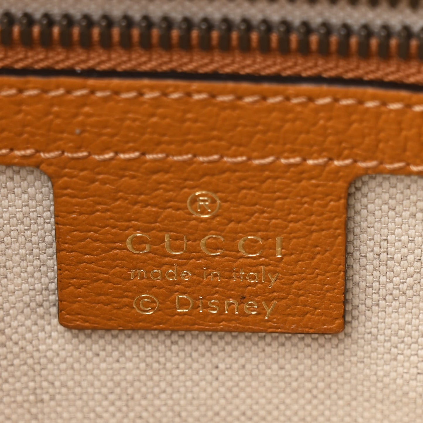 X DISNEY Mini Vintage GG Supreme Monogram Mickey Mouse Small Belt Bag 90 36 Beige Vintage Sun Oil