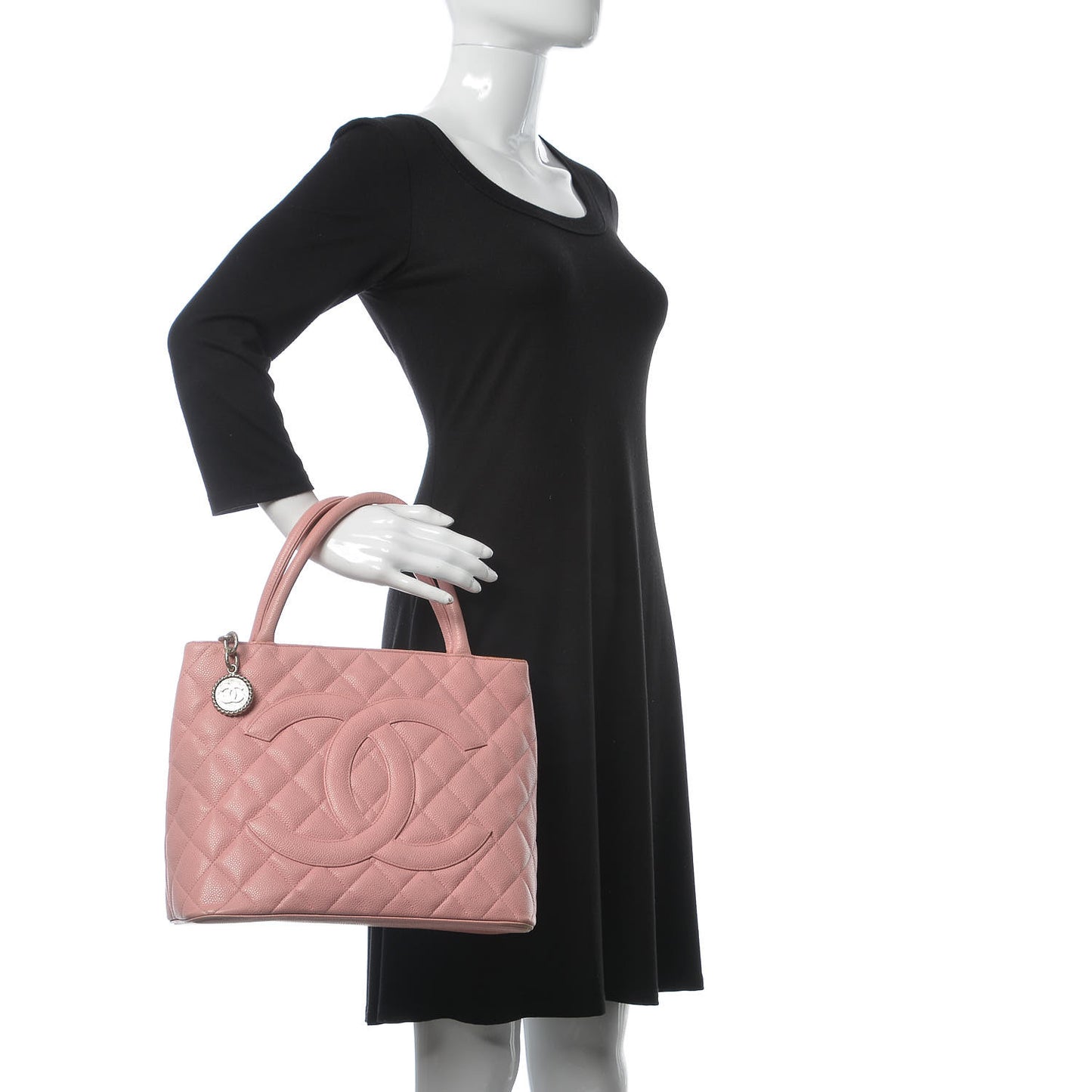 Caviar Quilted Medallion Tote Light Pink