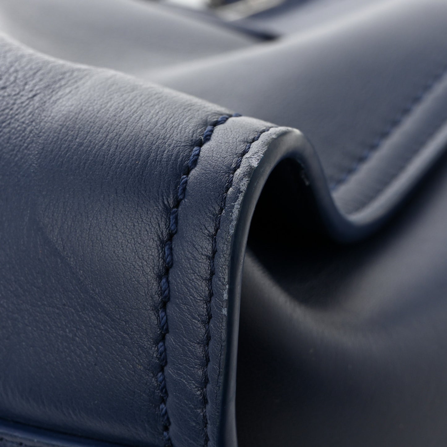 Calfskin Medium Deauville Navy