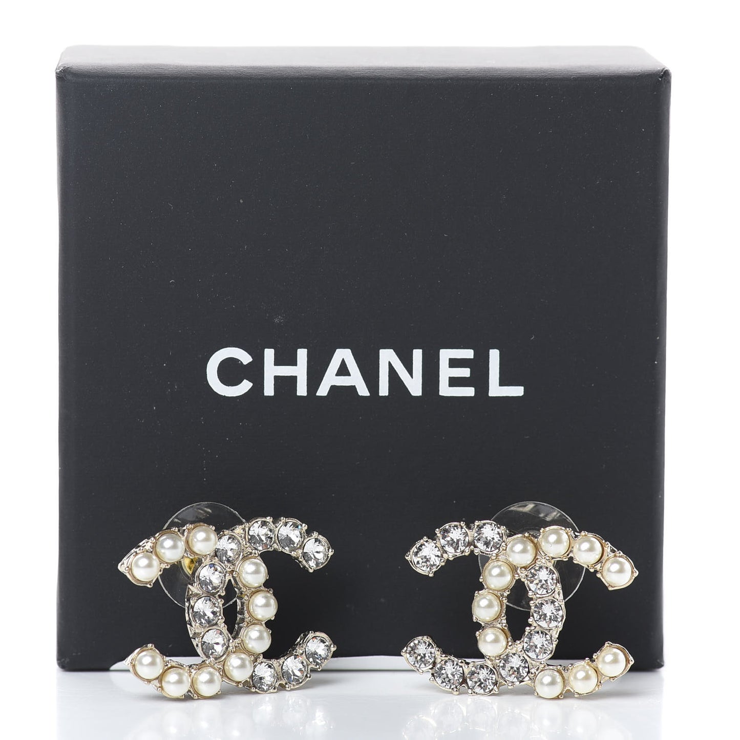 Crystal Pearl CC Dazzling Domino Earrings Gold