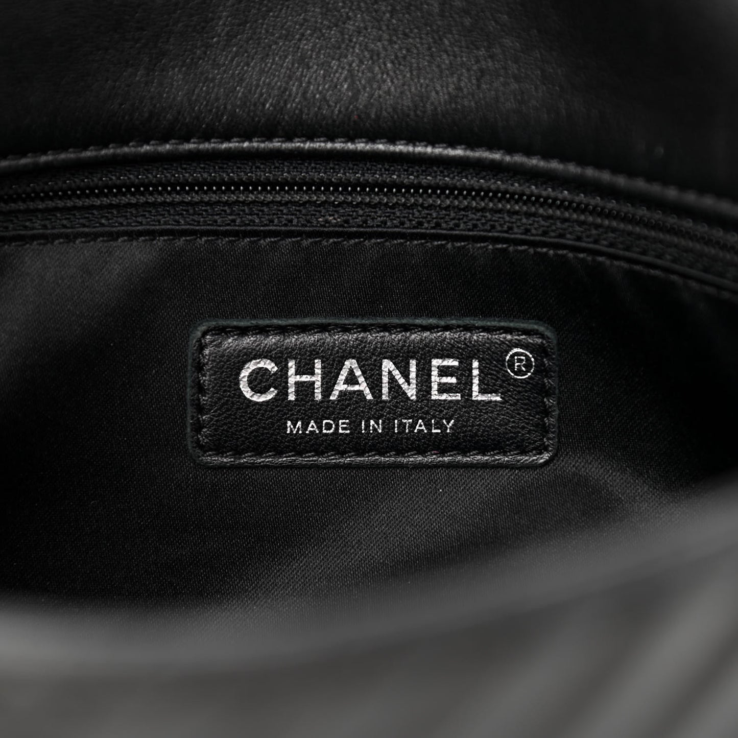Lambskin Small CC Crossing Flap Black