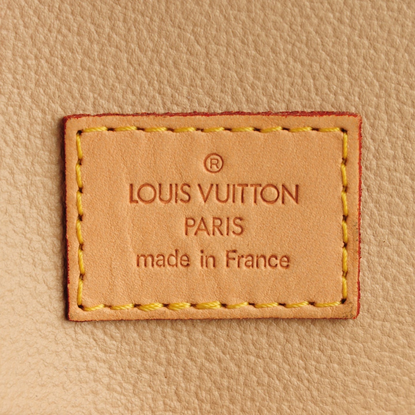 Monogram Sac Plat