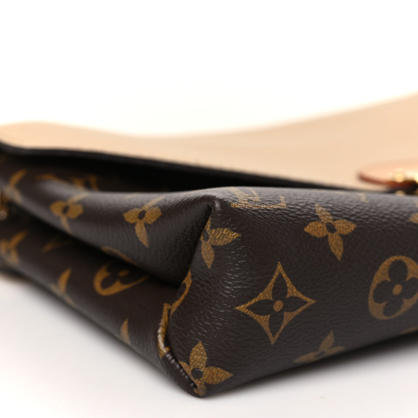 Monogram Pallas Chain  Dune