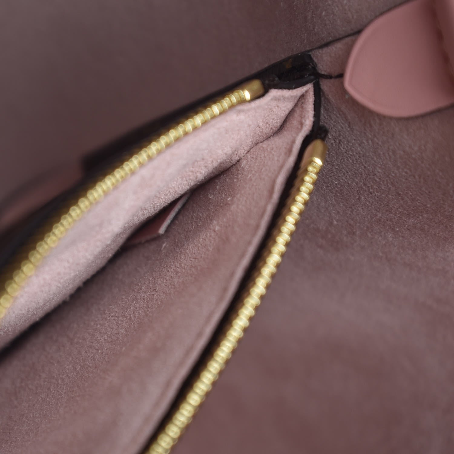 Louis Vuitton Monogram Neonoe MM Rose Poudre 7 of 18