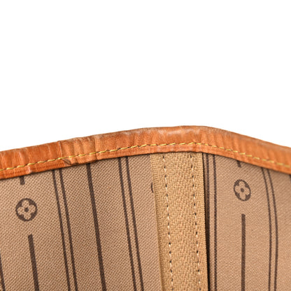 Louis Vuitton Monogram Neverfull MM 16 of 29