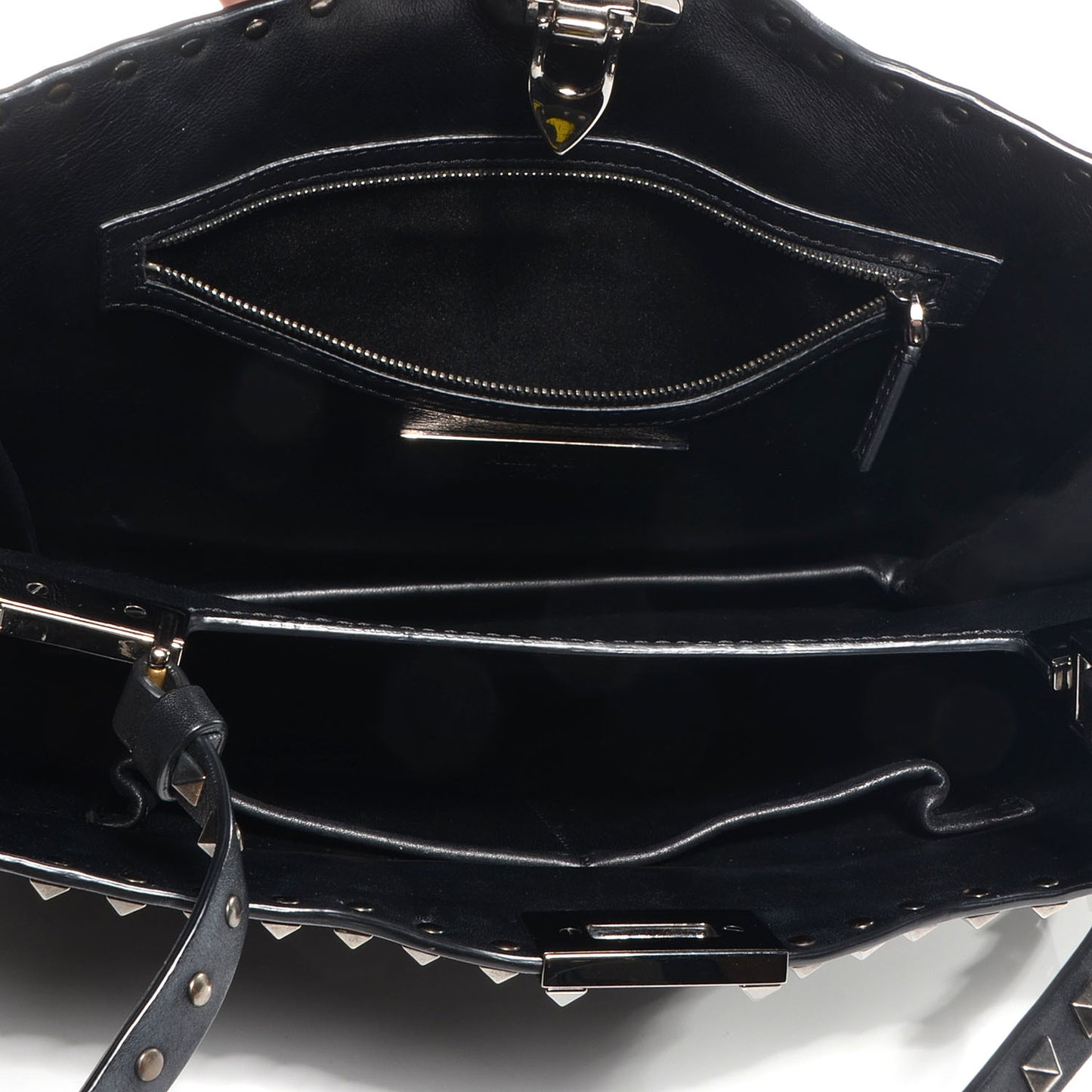 Vitello Rockstud Flip-Lock Shoulder Bag Black