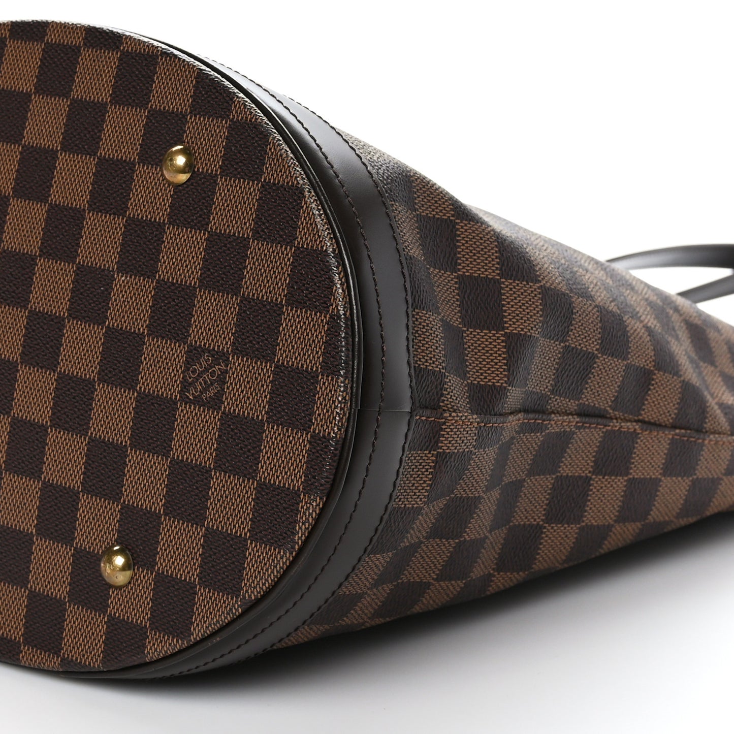 Damier Ebene Marais Bucket 36
