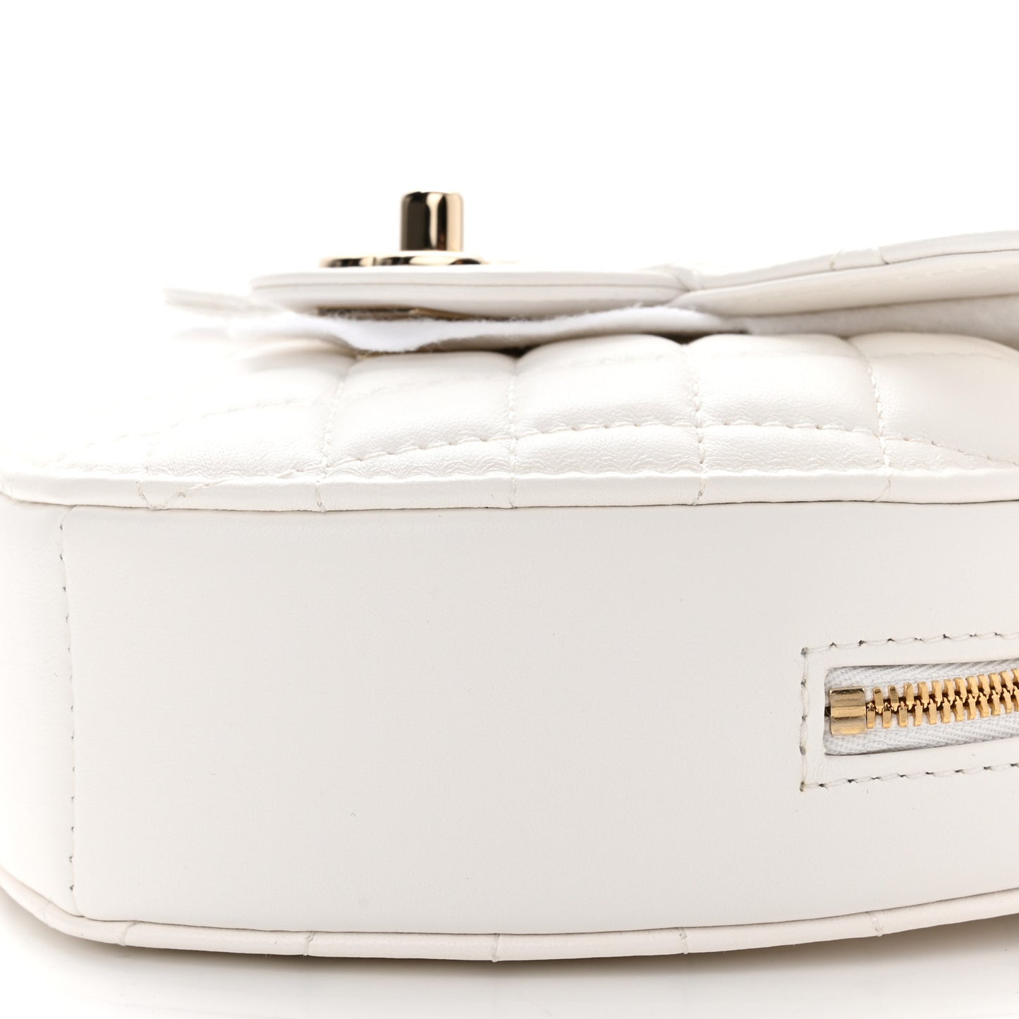Lambskin Quilted CC In Love Heart Bag White