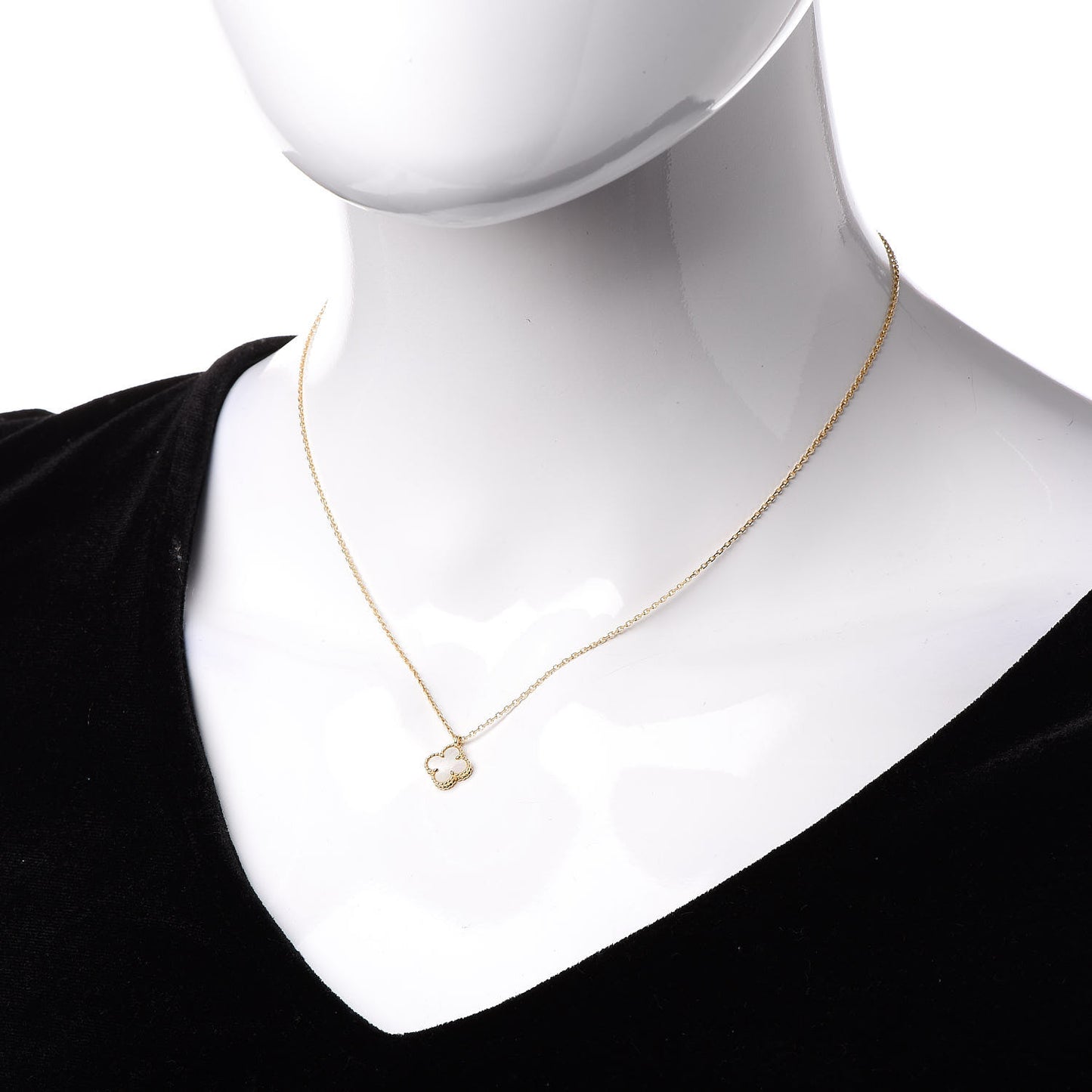 18K Yellow Gold Mother of Pearl Sweet Alhambra Pendant Necklace
