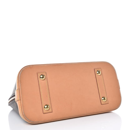 Louis Vuitton Monogram Alma PM 4 of 19