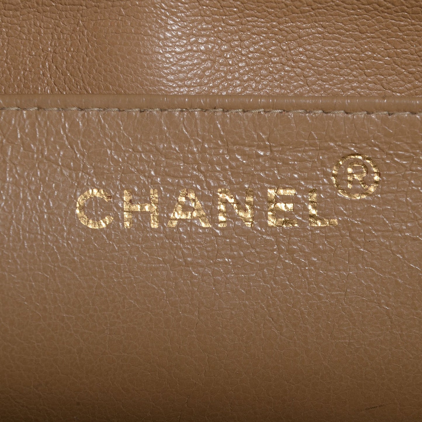 Caviar Vertical Quilted Jumbo Single Flap Beige