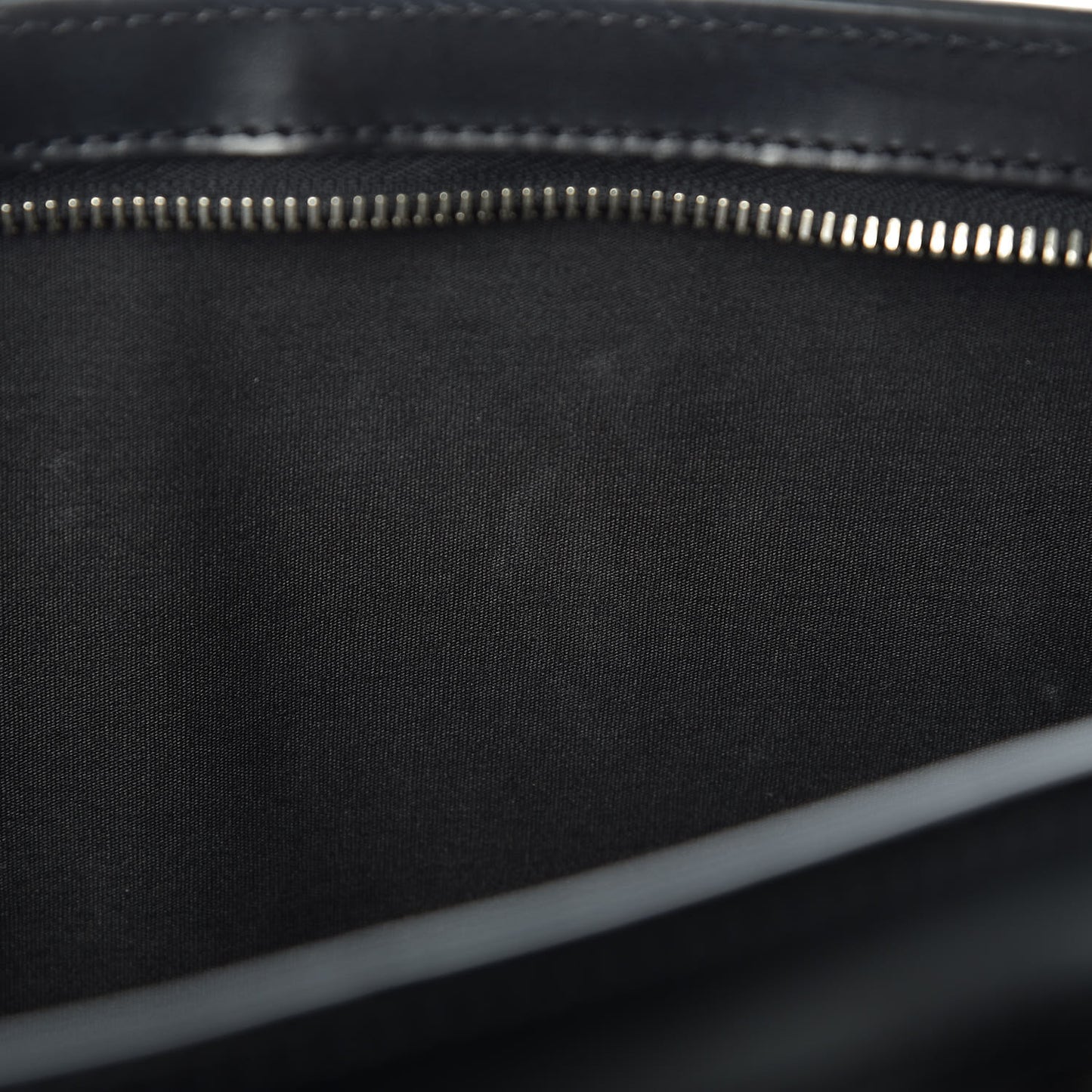 Epi Madeleine GM Black