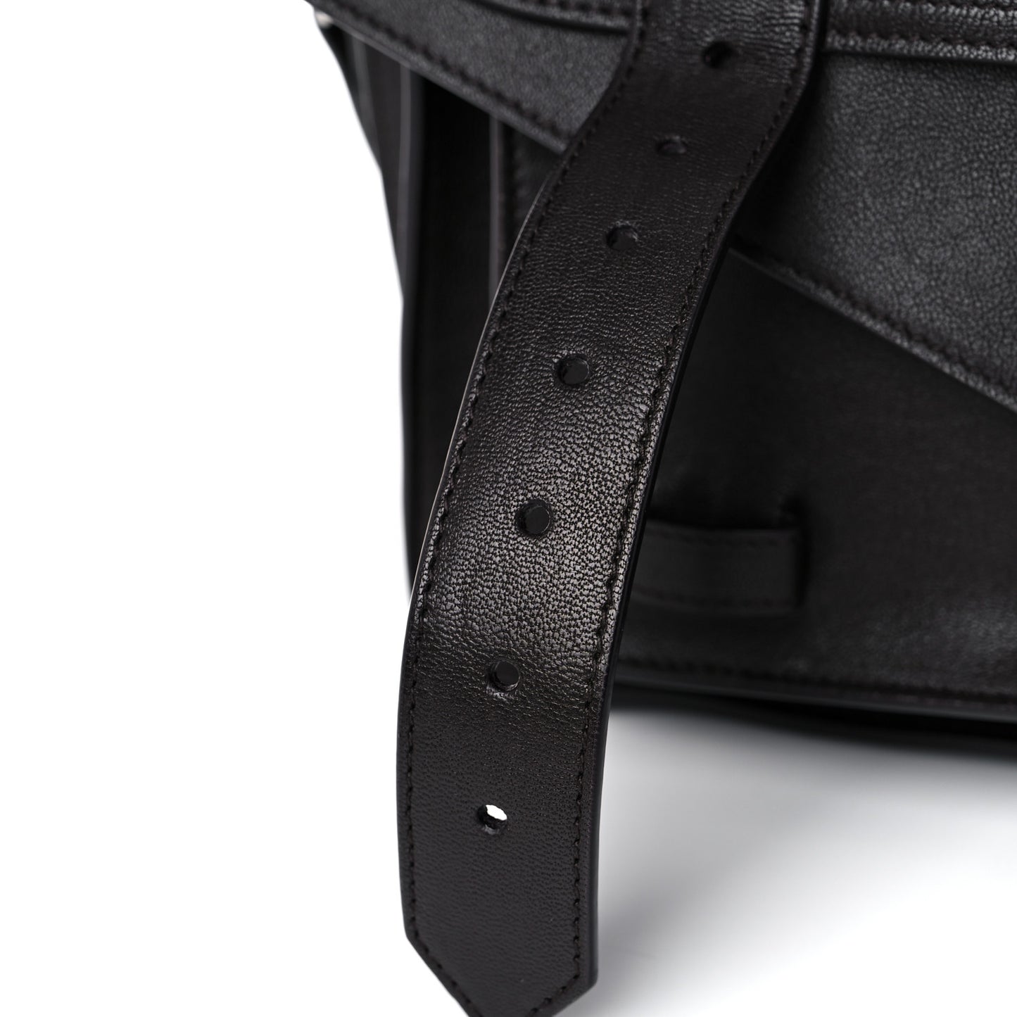 Lambskin Medium PS1 Satchel Black