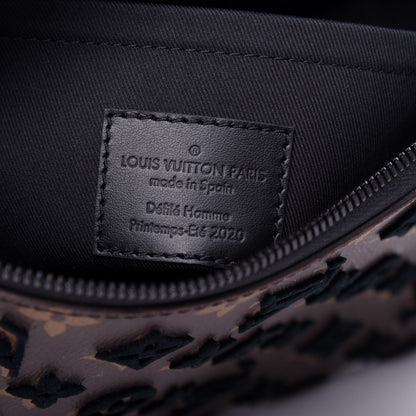 Louis Vuitton Monogram Tuffetage Triangle Messenger Black 7 of 12