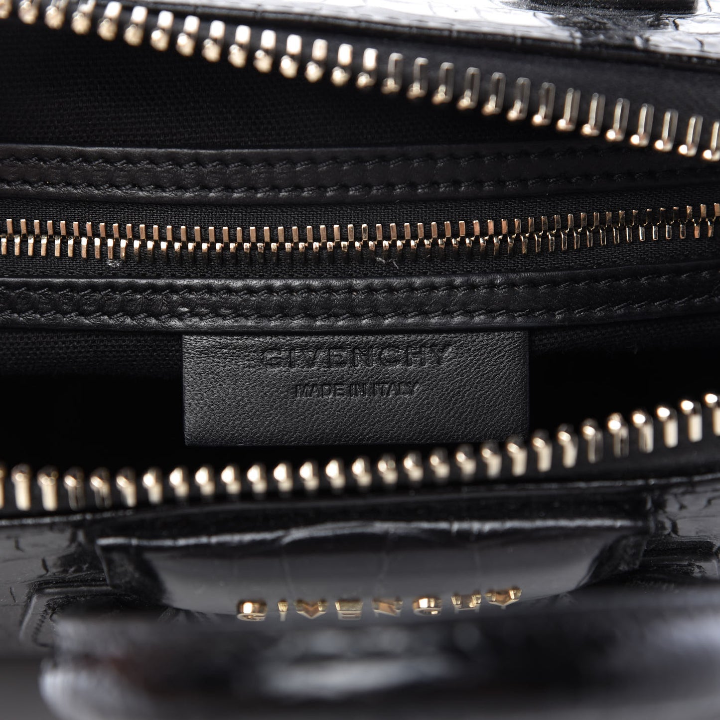 Calfskin Crocodile Embossed Mini Antigona Black