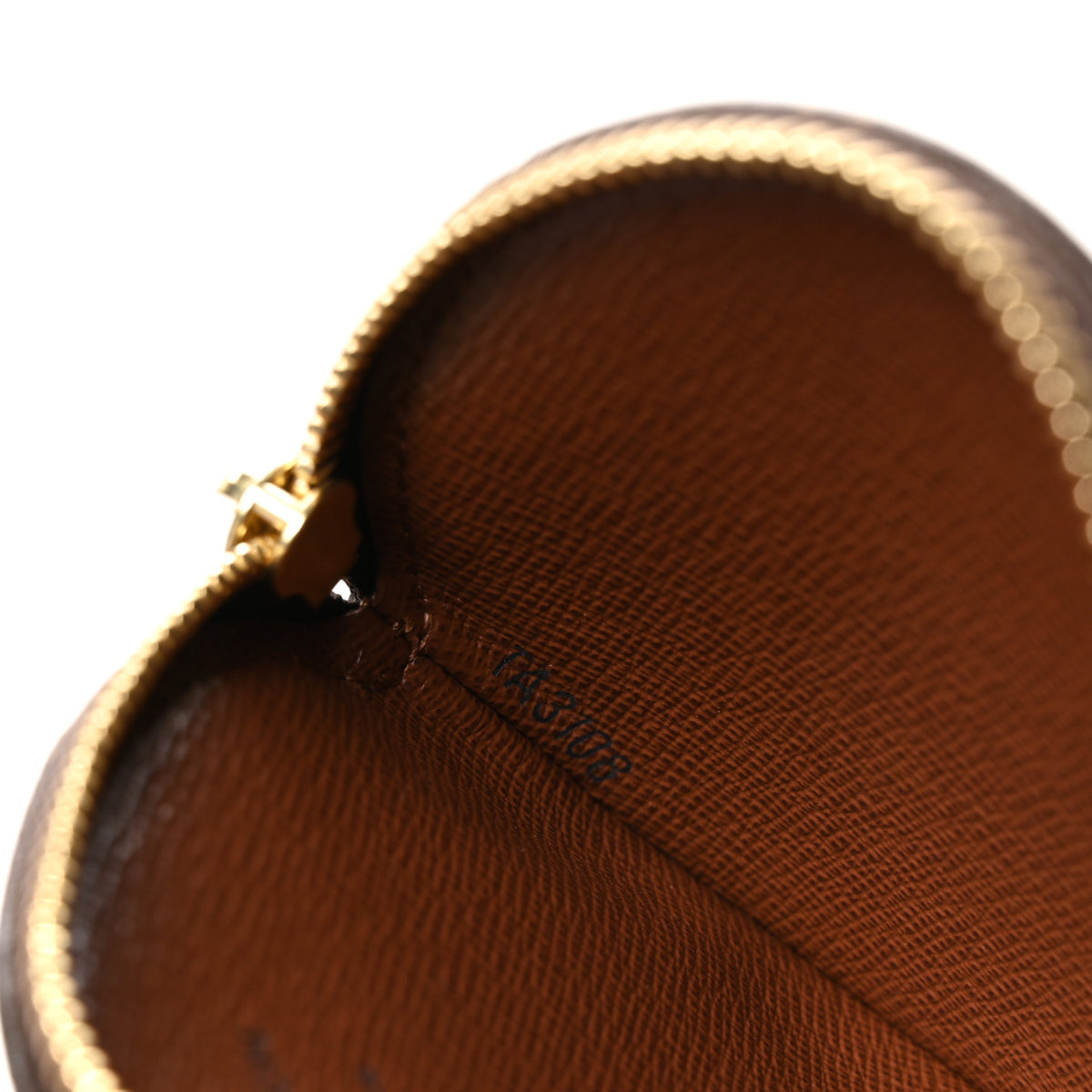 Louis Vuitton Monogram Round Coin Purse 7 of 7
