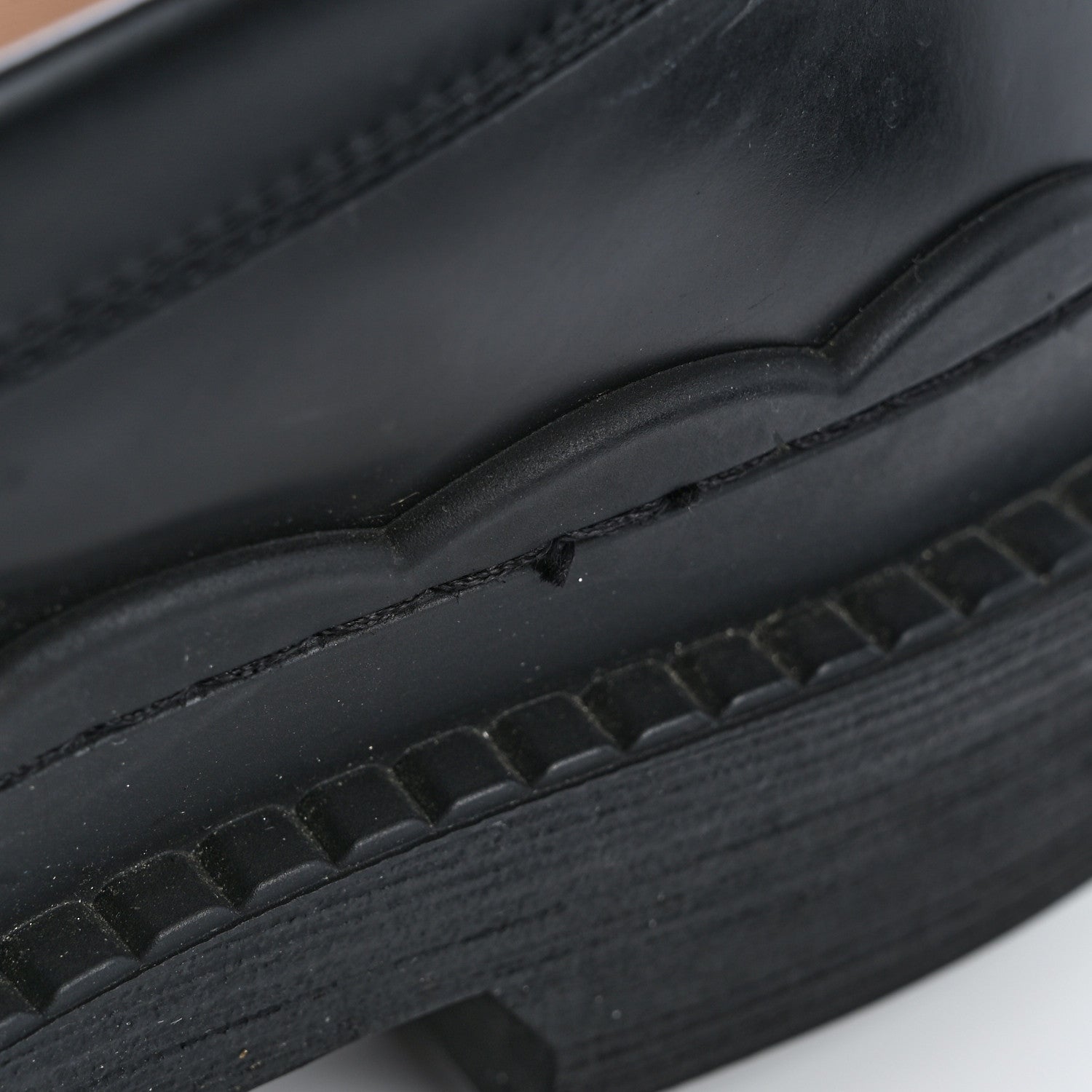 Gucci Cordovan Lux Womens Logo Patch Loafers 40.5 Black 12 of 14
