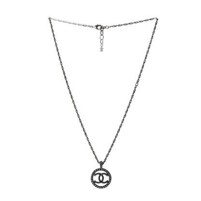 Chanel Ruthenium Pearl CC Round Pendant Necklace 3 of 7