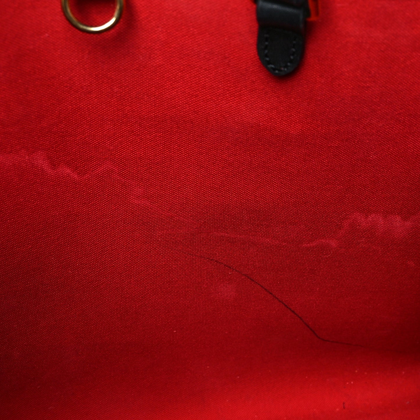 Reverse Monogram Giant Onthego MM