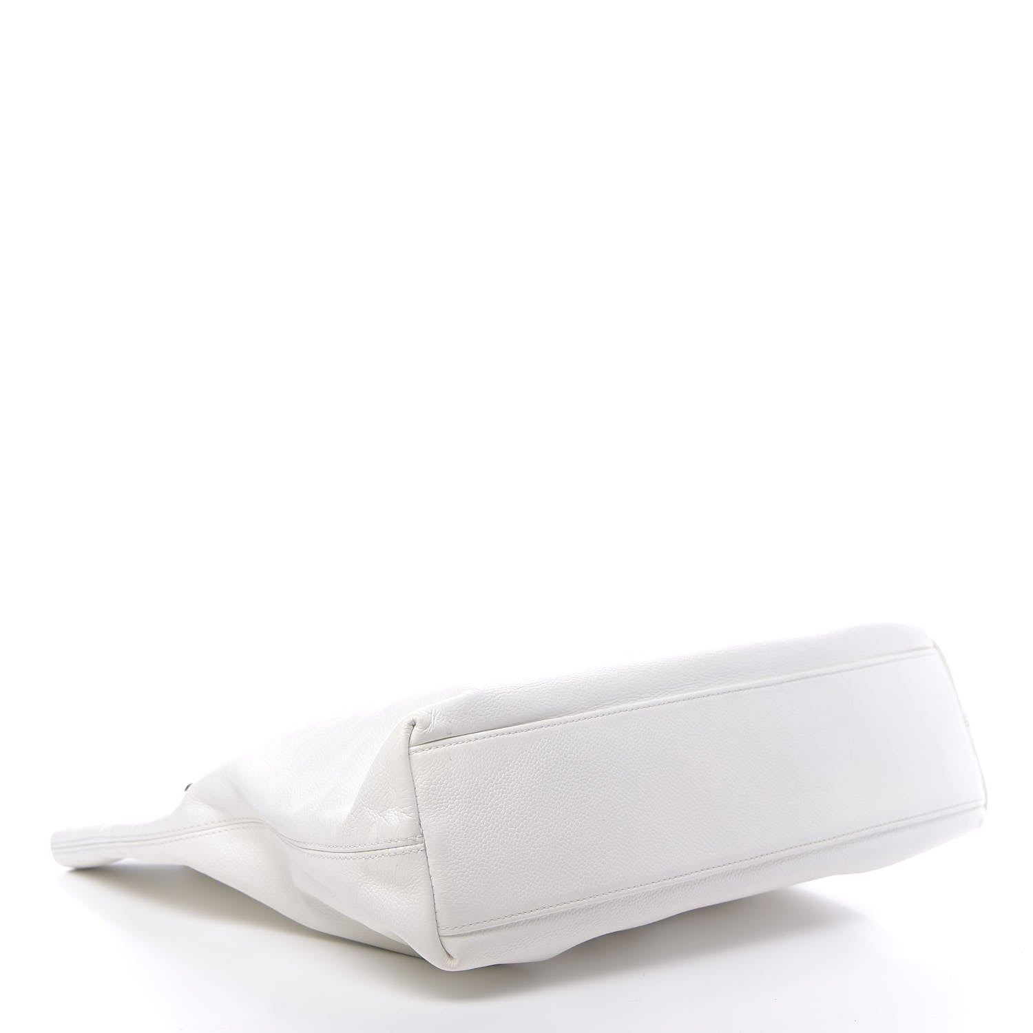 Chanel Caviar CC Tote White 4 of 10